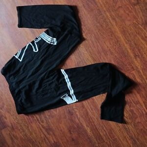 Gun holster leggings